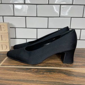 Talbots Women's Size 6 Shoes Black Satin Classic Event Career Pump Heels